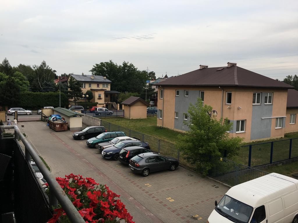 Apartament W Wesolej 华沙 外观 照片